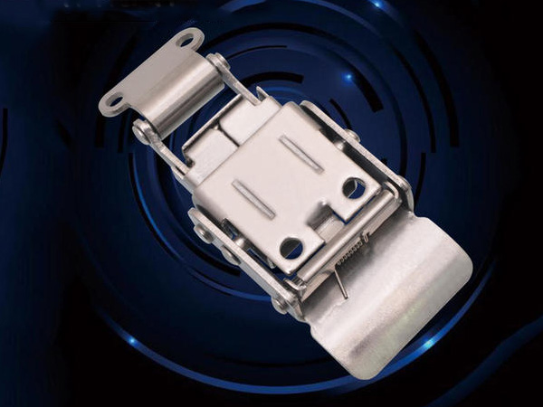 The difference between pin buttons and pull buttons